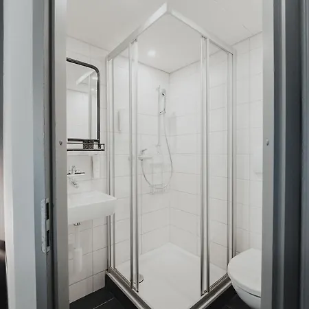 No8 Boutique - Self Check In 3* Unterseen