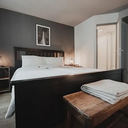 No8 Boutique - Self Check In Hotell Unterseen