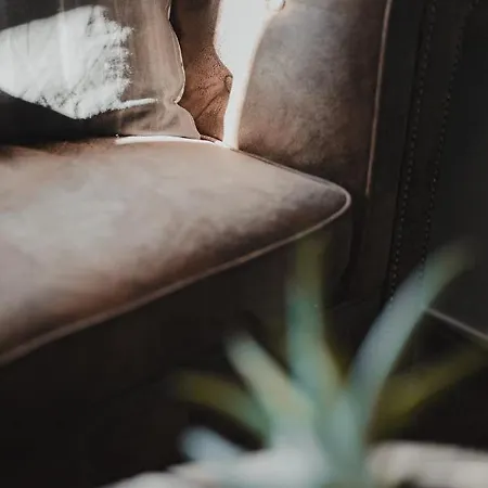 No8 Boutique - Self Check In