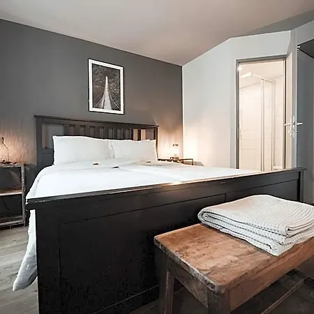 No8 Boutique - Self Check In Hotel