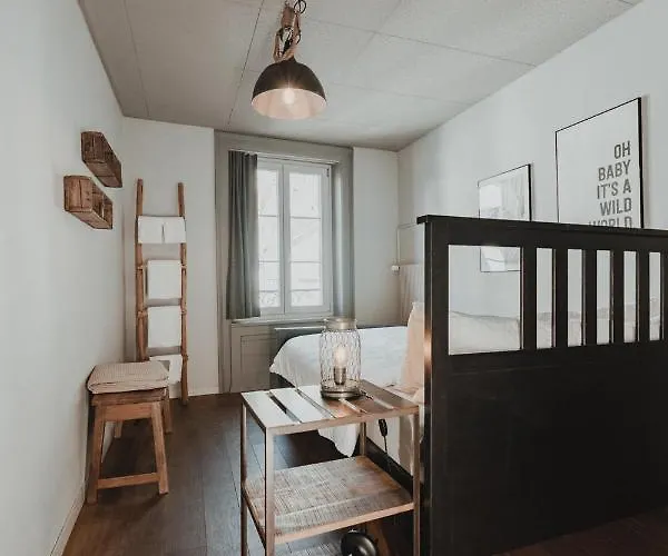 Hotel No8 Boutique - Self Check In