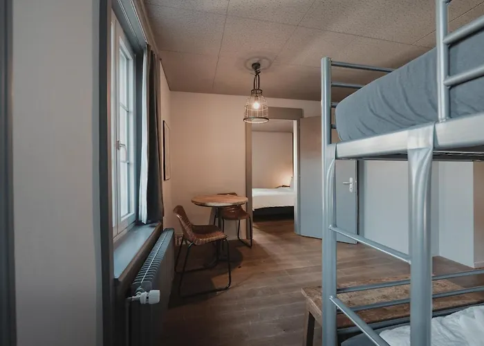 No8 Boutique - Self Check In Unterseen