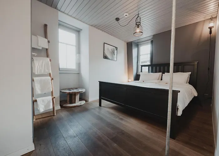 No8 Boutique - Self Check In Hotel 3*