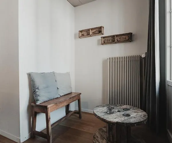 Hotel No8 Boutique - Self Check In