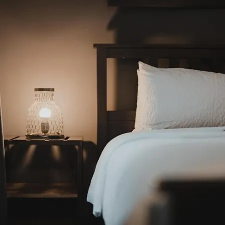 No8 Boutique - Self Check In