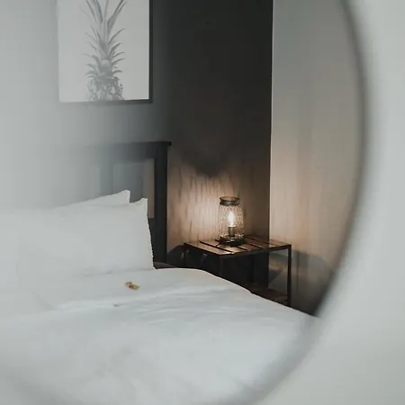 No8 Boutique - Self Check In 3* Unterseen