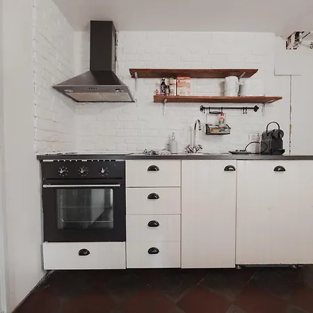 No8 Boutique - Self Check In Отель Unterseen