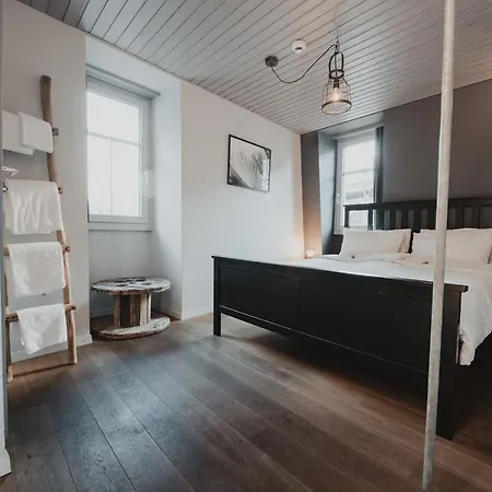 No8 Boutique - Self Check In Отель 3*